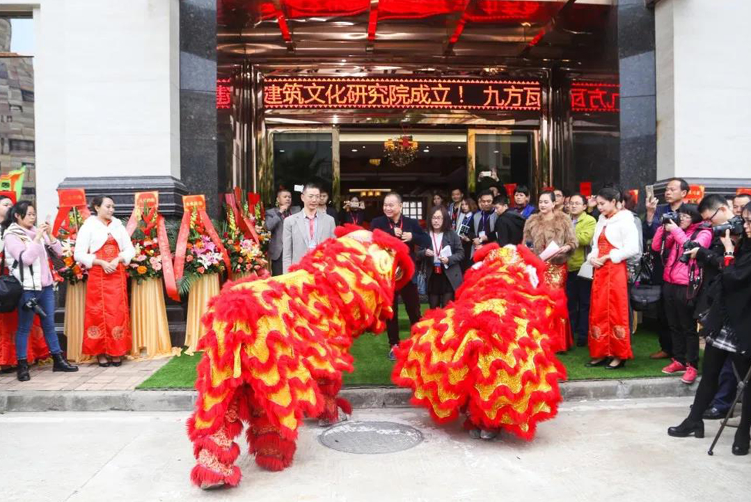 首尾不懈，，，愿新岁一起生花