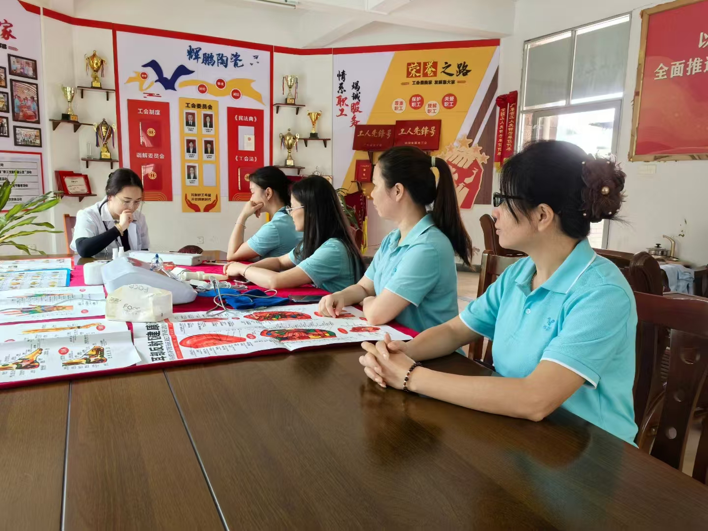 	 壹定发摘要2025第18期